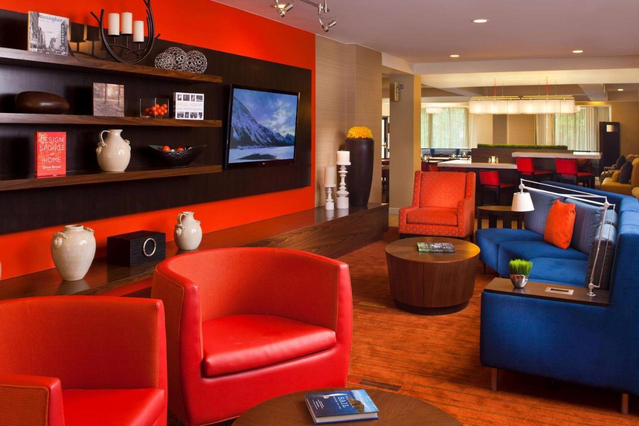 Spark By Hilton Birmingham Colonnade Εξωτερικό φωτογραφία