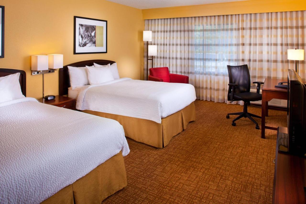 Spark By Hilton Birmingham Colonnade Εξωτερικό φωτογραφία