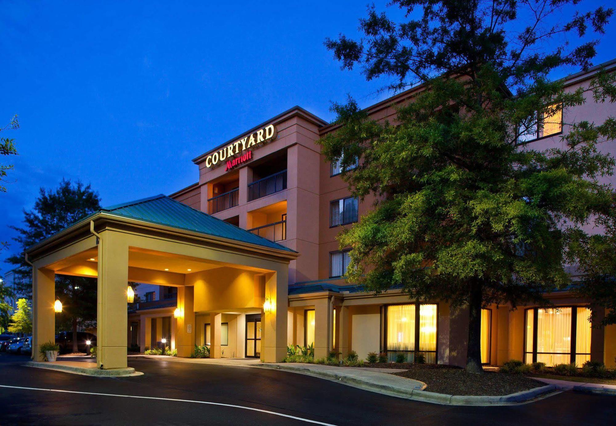 Spark By Hilton Birmingham Colonnade Εξωτερικό φωτογραφία