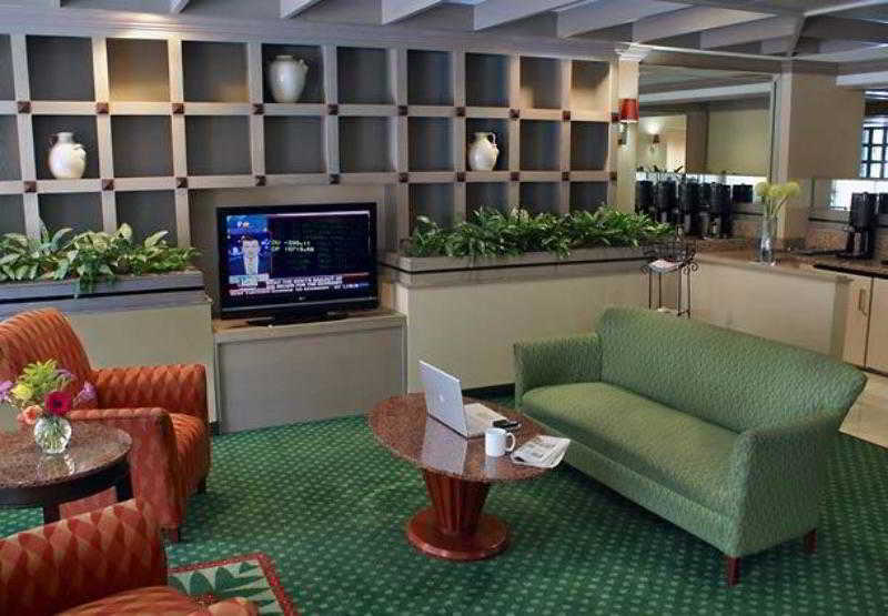 Spark By Hilton Birmingham Colonnade Εξωτερικό φωτογραφία
